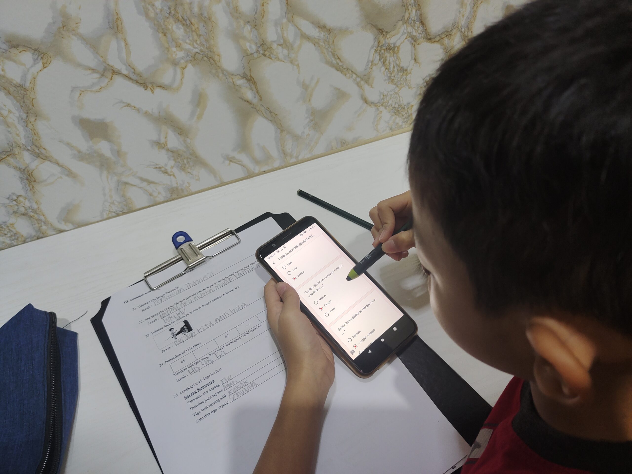 Belajar Online dengan Stylus Faber Castle
